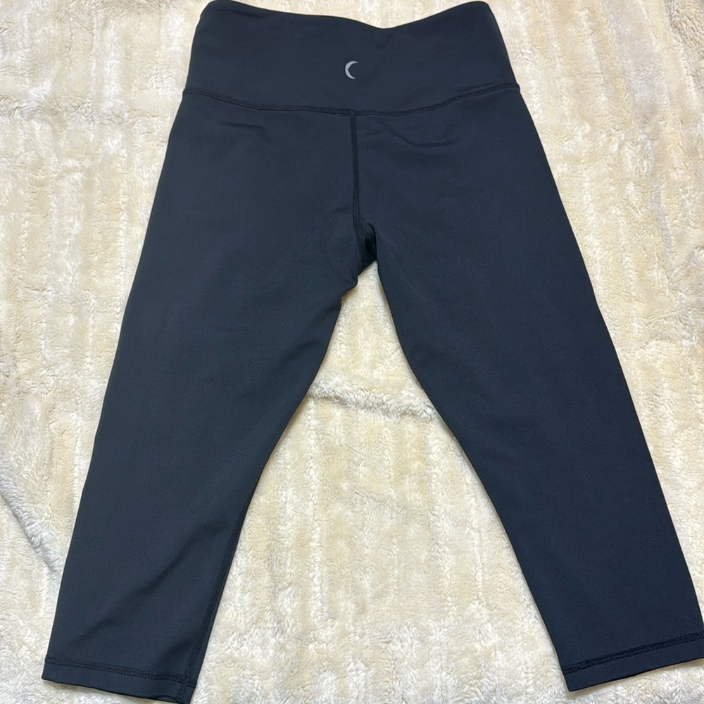 Zyia Active crops
